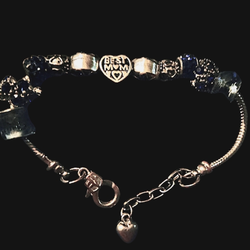 " Best mom'"  bracelet